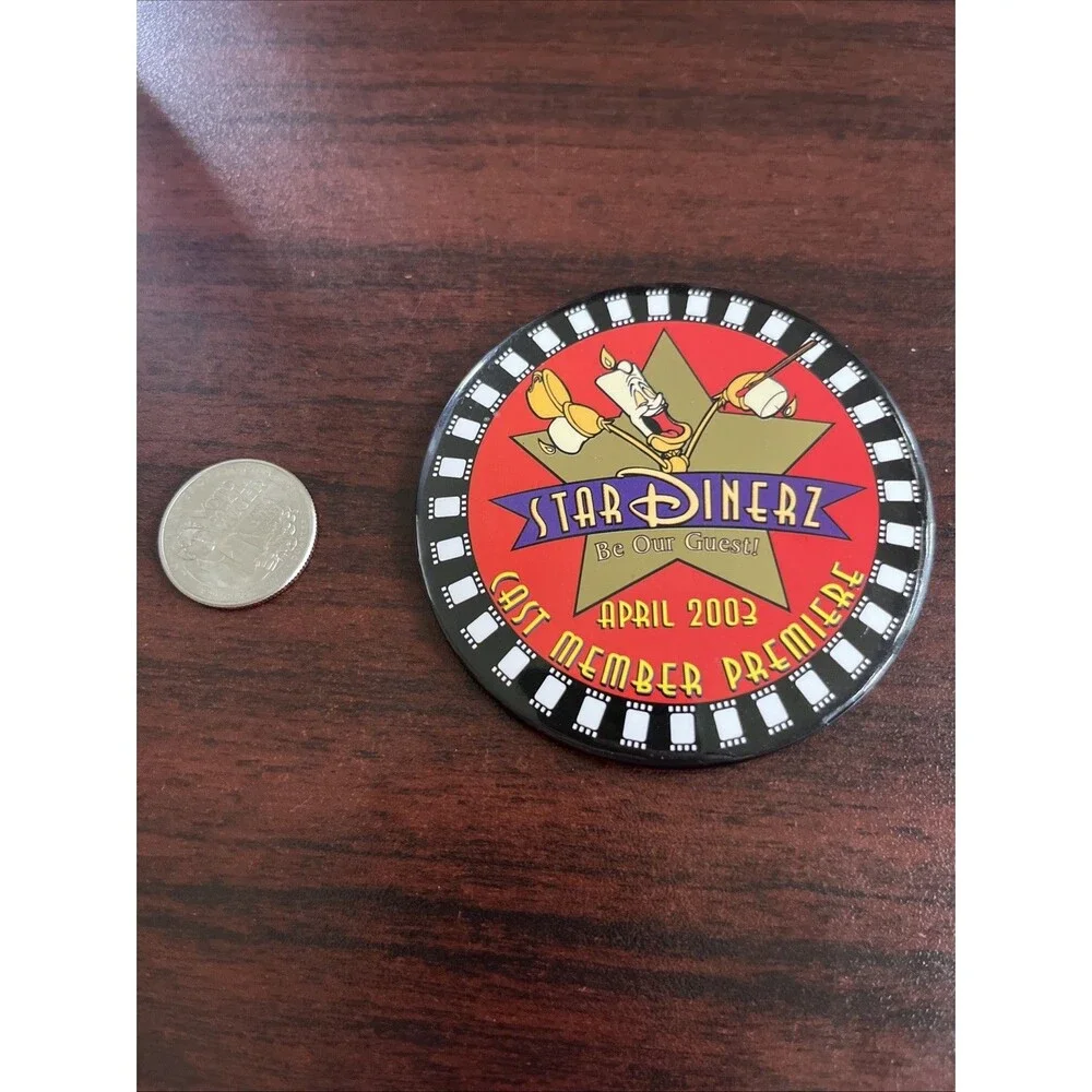 Disney Star Dinerz Cast Member Premiere April 2003 Lumiere Button‎ Pin